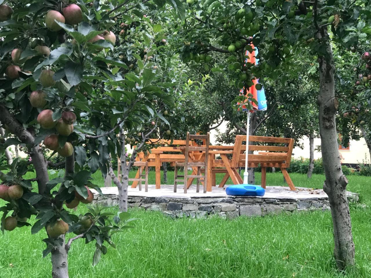 Rabdisht Guest House Sabriu מראה חיצוני תמונה